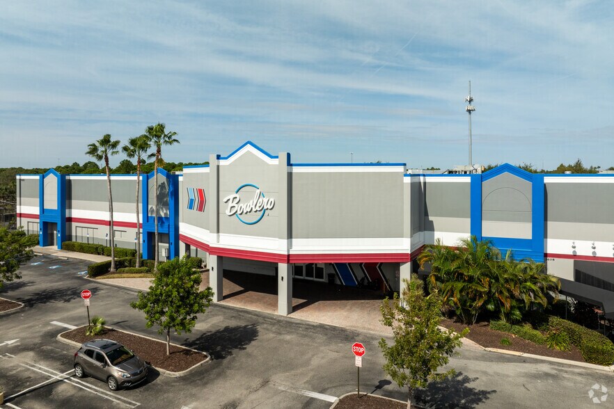 More Photos Of 1600 NW Courtyard Cir, Port Saint Lucie Bowling Alley For Sale