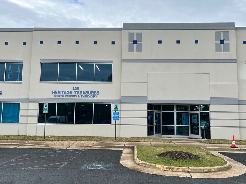 Primary Photo Of 44710 Cape Ct, Ashburn Light Distribution For Lease