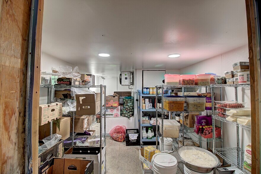 More Photos Of 300 Main St, Hot Springs Freestanding For Sale