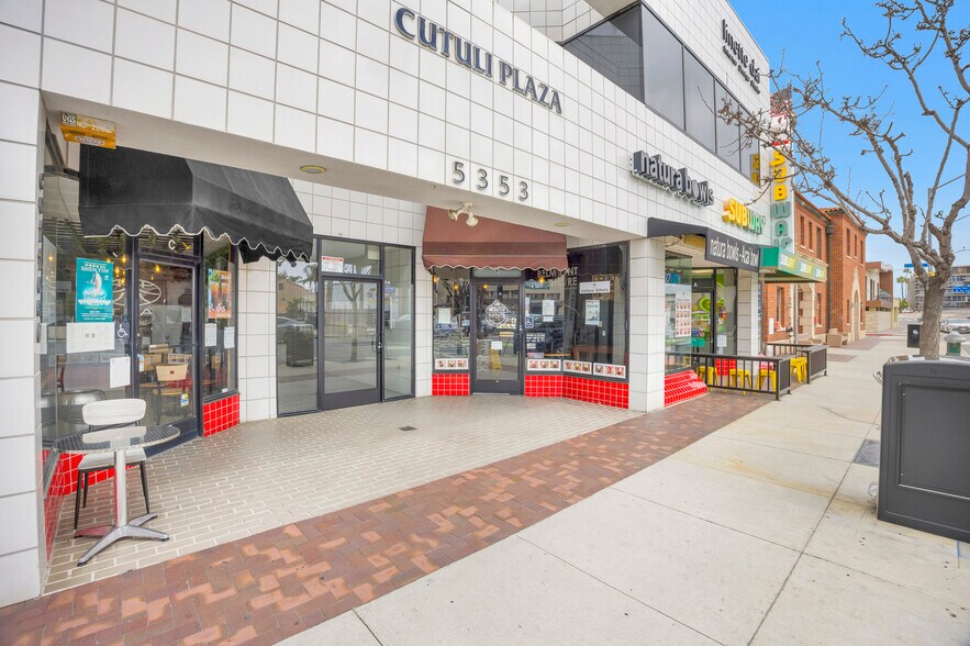 More Photos Of 5353 E 2nd St, Long Beach Storefront Retail Office For Lease