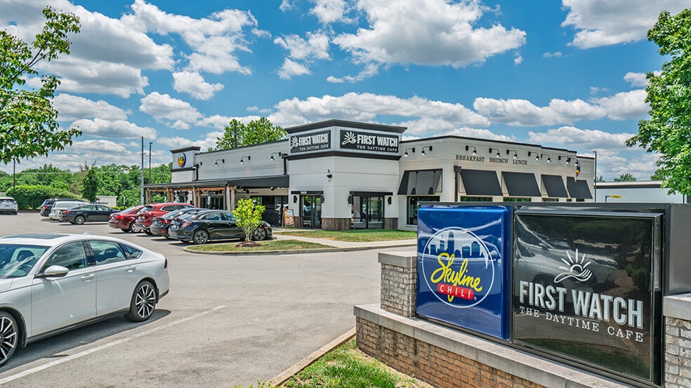 More Photos Of 10639-10641 Fischer Park Dr, Louisville Restaurant For Sale