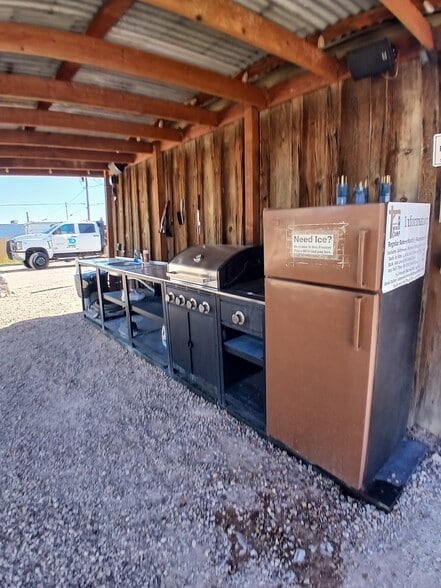 More Photos Of 412 N Columbia St, Goldfield Manufactured Housing Mobile Home Park For Sale