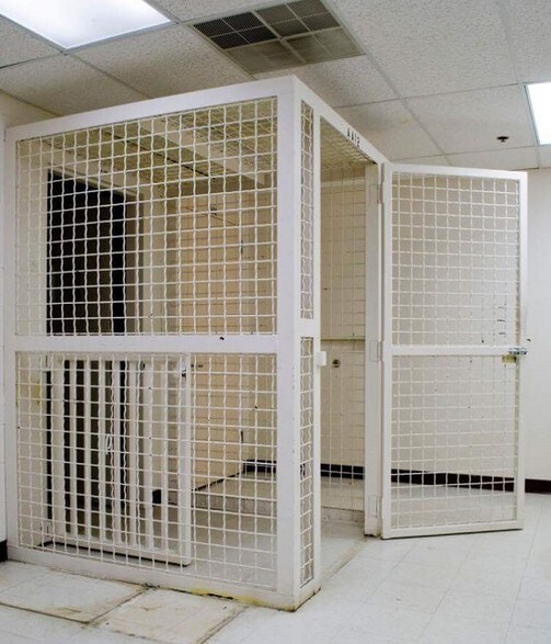 More Photos Of 901 Industrial Park Rd, Brush Warehouse For Sale