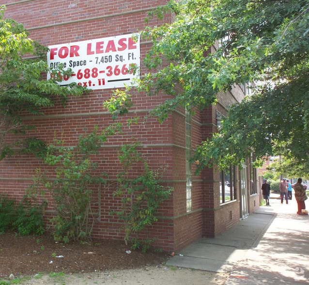 More Photos Of 503 State St, Springfield Office For Lease