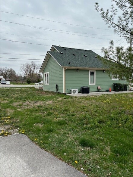 More Photos Of 6444 W Broadway, McCordsville Storefront Retail Office For Sale