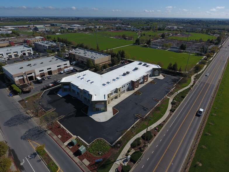 More Photos Of 2010 Elkins Way, Brentwood Light Manufacturing For Lease