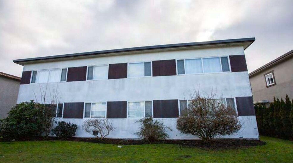 Primary Photo Of 6822 Arcola St, Burnaby Apartments For Sale