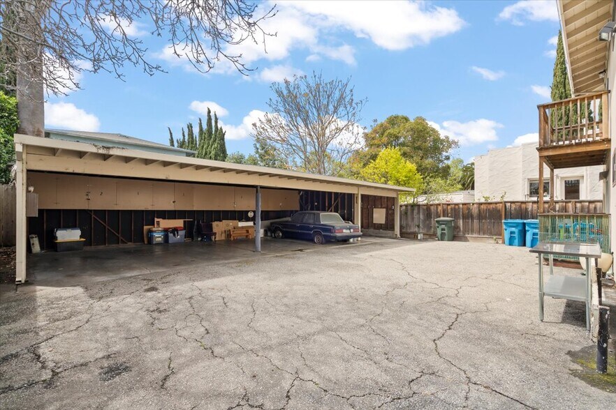 More Photos Of 1172 Clinton St, Redwood City Apartments For Sale