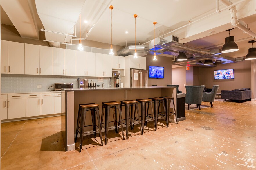 Photo of 10th Floor Ste 