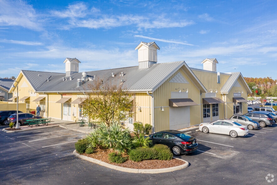 More Photos Of 6070 W Irlo Bronson Memorial Hwy, Kissimmee Unknown For Lease