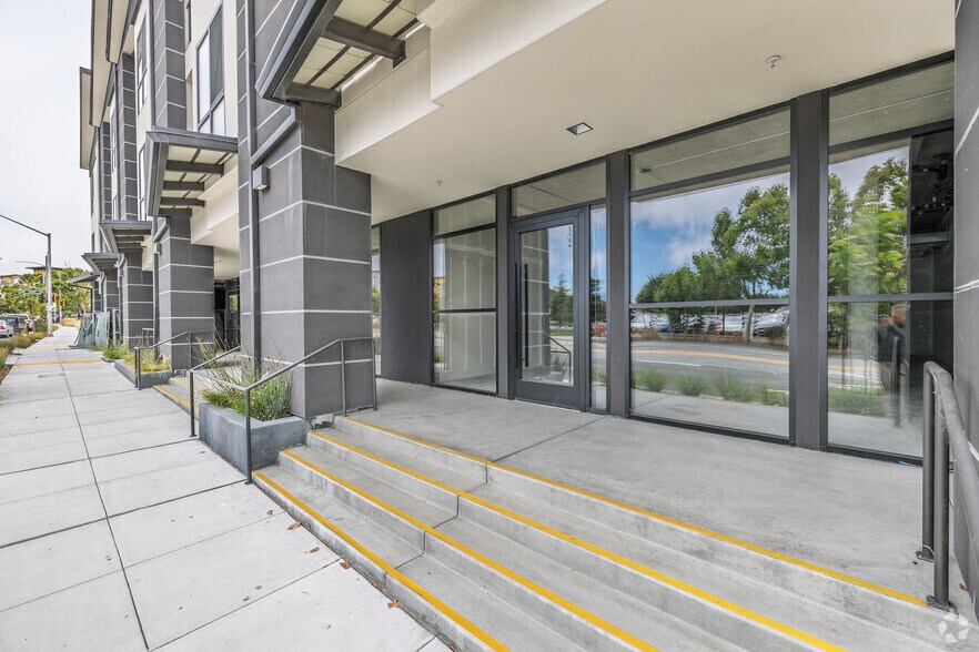 More Photos Of 889 Mc Lellan Dr S, South San Francisco Apartments For Sale