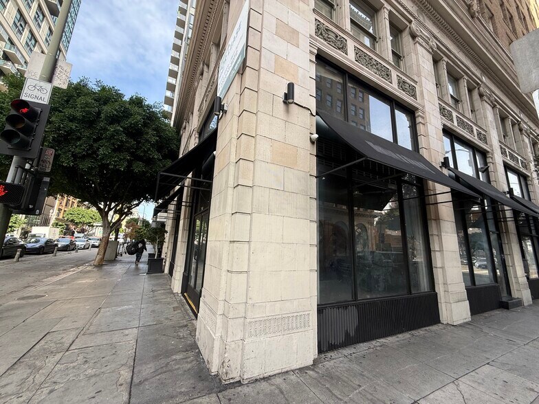 More Photos Of 758 S Spring St, Los Angeles Apartments For Lease