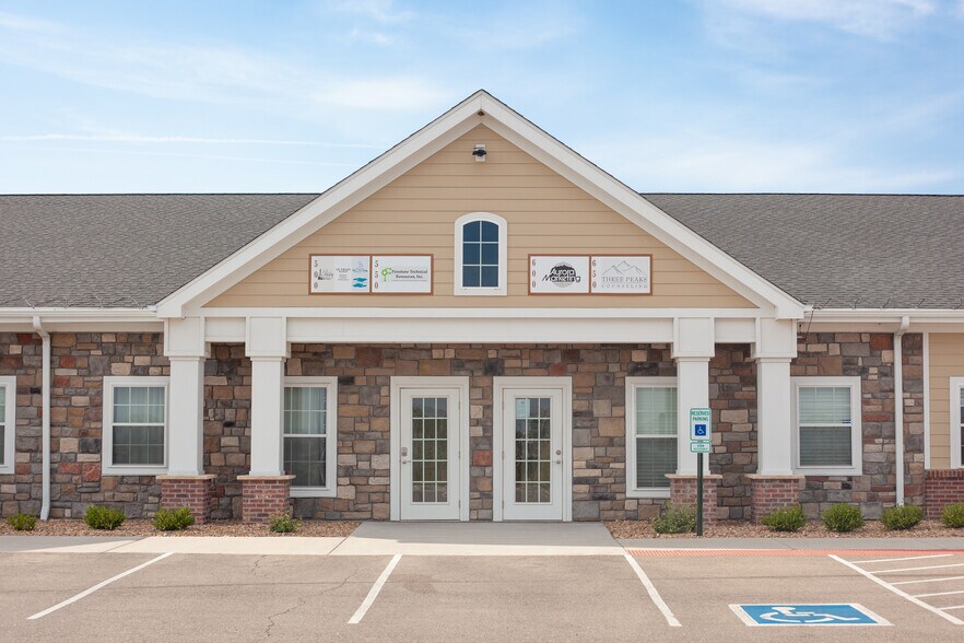 More Photos Of 8310 Colorado Blvd, Firestone Office For Lease