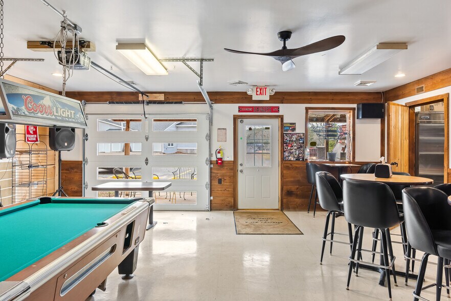 More Photos Of N1130 5th Rd, Coloma Trailer Camper Park For Sale