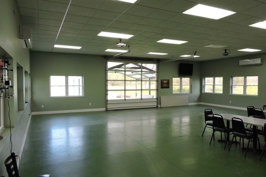More Photos Of 6722 State Route 31, Cicero Golf Course Driving Range For Sale
