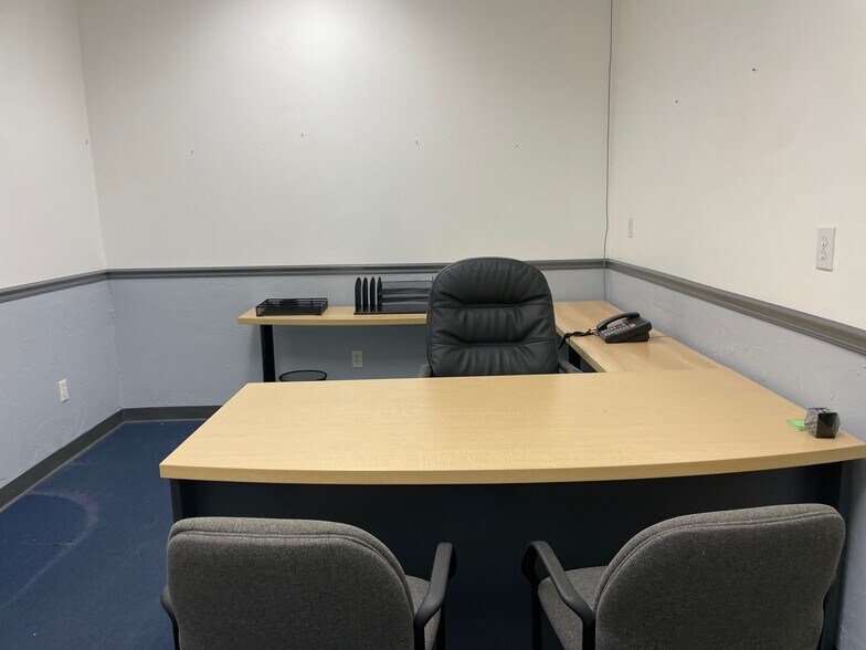 More Photos Of 1751 Lincoln Hwy, North Versailles Office For Lease