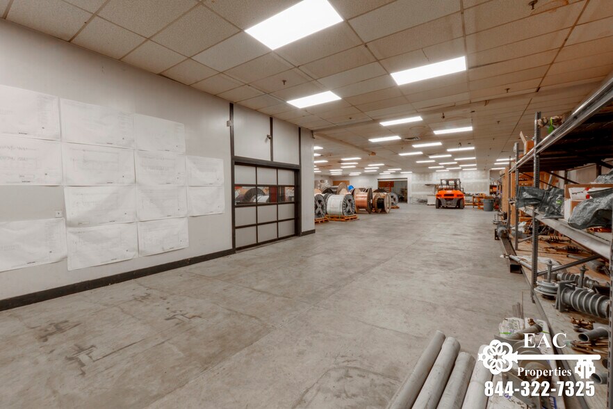More Photos Of 20 Crescent St, Stamford Warehouse For Sale