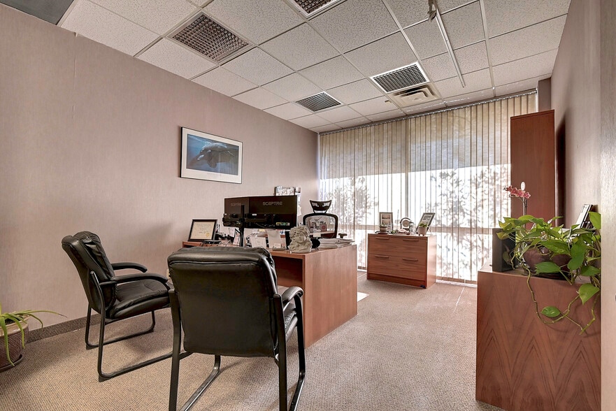 More Photos Of 1901 E University Dr, Mesa Office For Sale