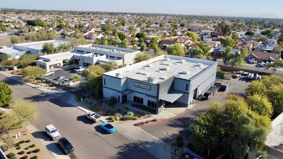 More Photos Of 4821 E Indigo St, Mesa Distribution For Sale