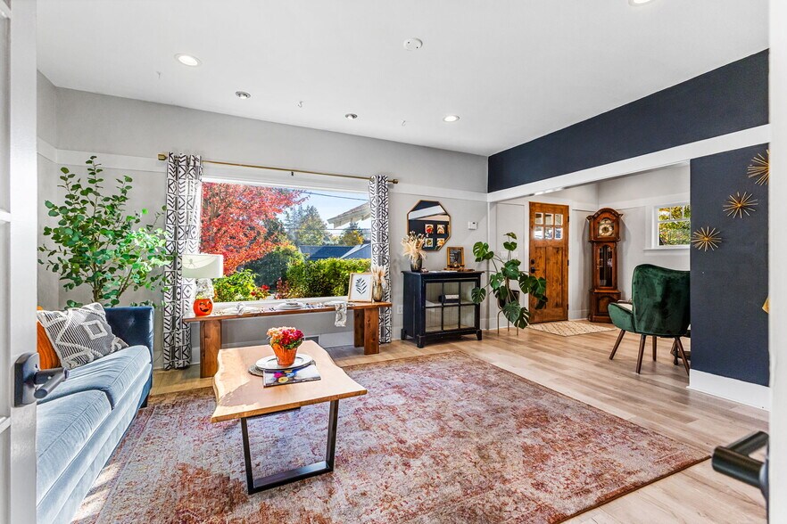 More Photos Of 765 Liberty St SE, Salem Loft Creative Space For Lease