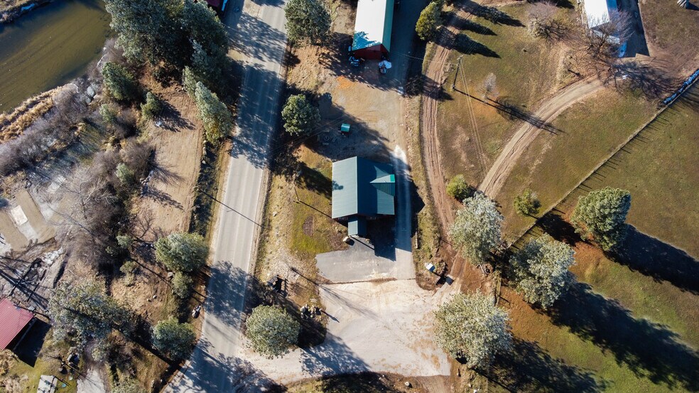 More Photos Of 609 S Middlefork Rd, Garden Valley Office For Sale