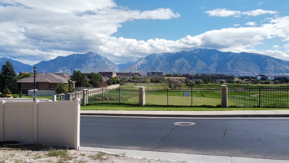 More Photos Of 10254 Jordan Creek dr, South Jordan Land For Sale