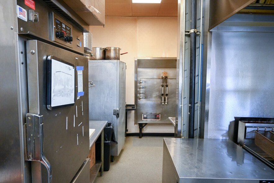 More Photos Of 1947 Blake Bottom Rd NW, Huntsville Restaurant For Sale