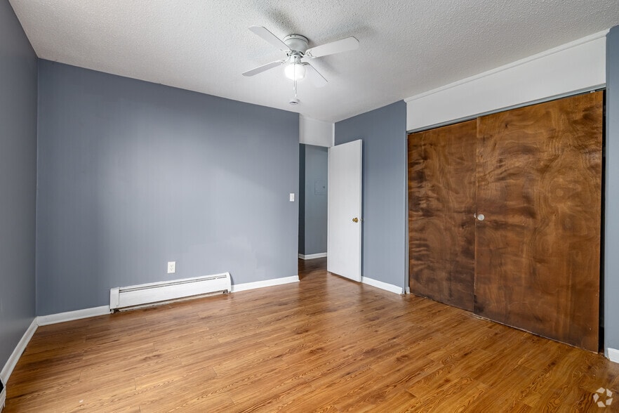 More Photos Of 19320 Greenfield Rd, Detroit Apartments For Sale