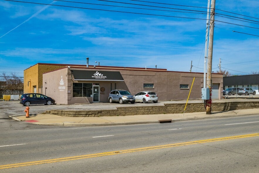 More Photos Of 1125 Cleveland Ave, Columbus Warehouse For Sale