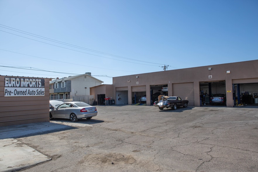 More Photos Of 2650 N Scottsdale Rd, Tempe Auto Dealership For Sale