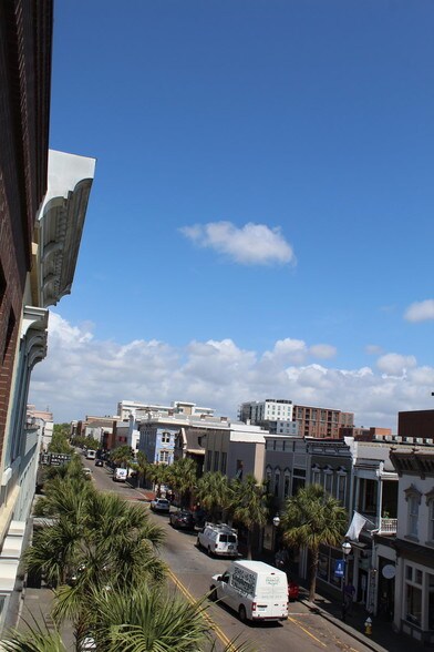 More Photos Of 487 King St, Charleston Loft Creative Space For Sale