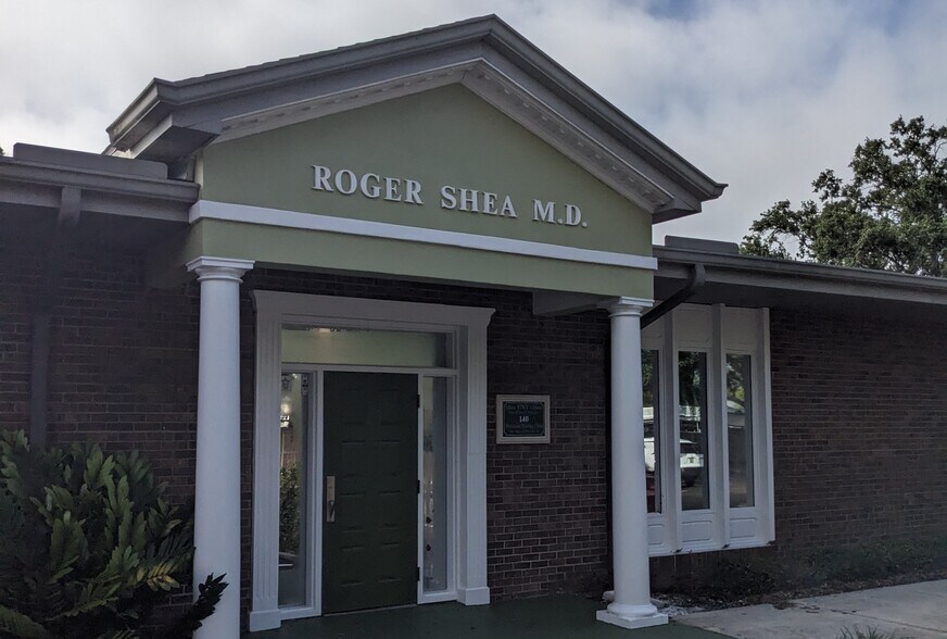 More Photos Of 5432 Bee Ridge Rd, Sarasota Medical For Sale