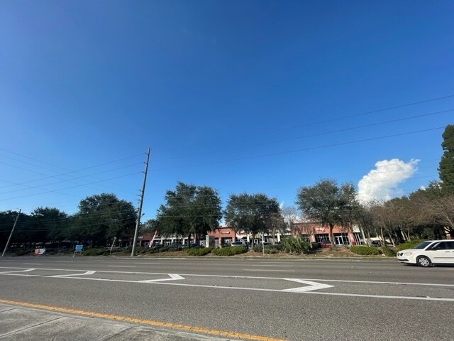 More Photos Of 1240-1270 E Brandon Blvd, Brandon Unknown For Lease