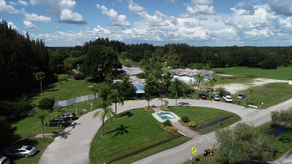 More Photos Of 12113 Capilla Ln, North Port Apartments For Sale