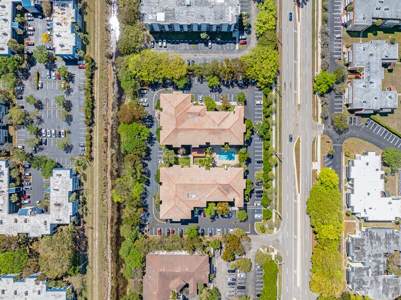 More Photos Of 2801-2851 Riverside Dr, Coral Springs Apartments For Sale