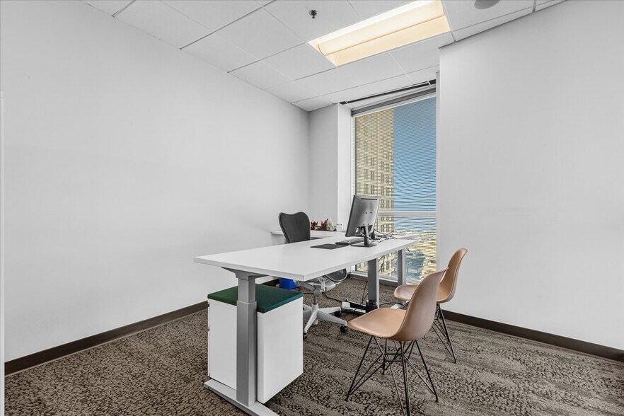 More Photos Of 121-189 S Orange Ave, Orlando Office Residential For Sale