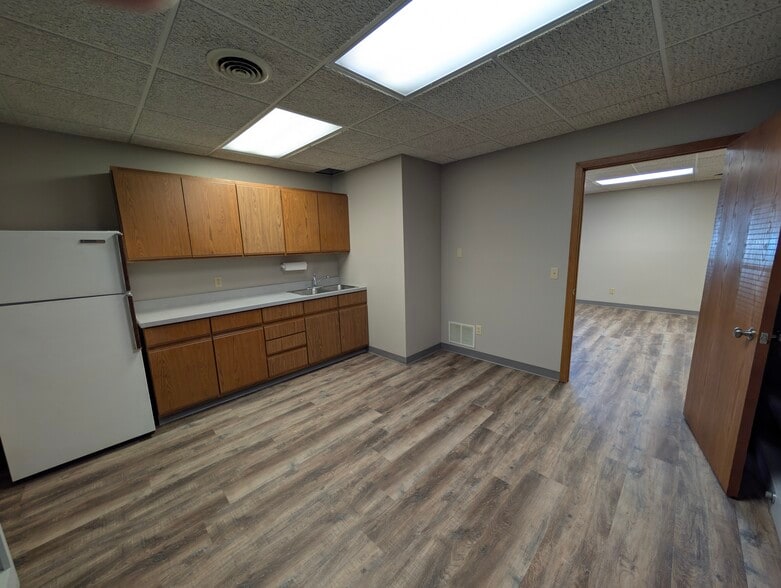 More Photos Of 427 N Minnesota Ave, Sioux Falls Office For Lease