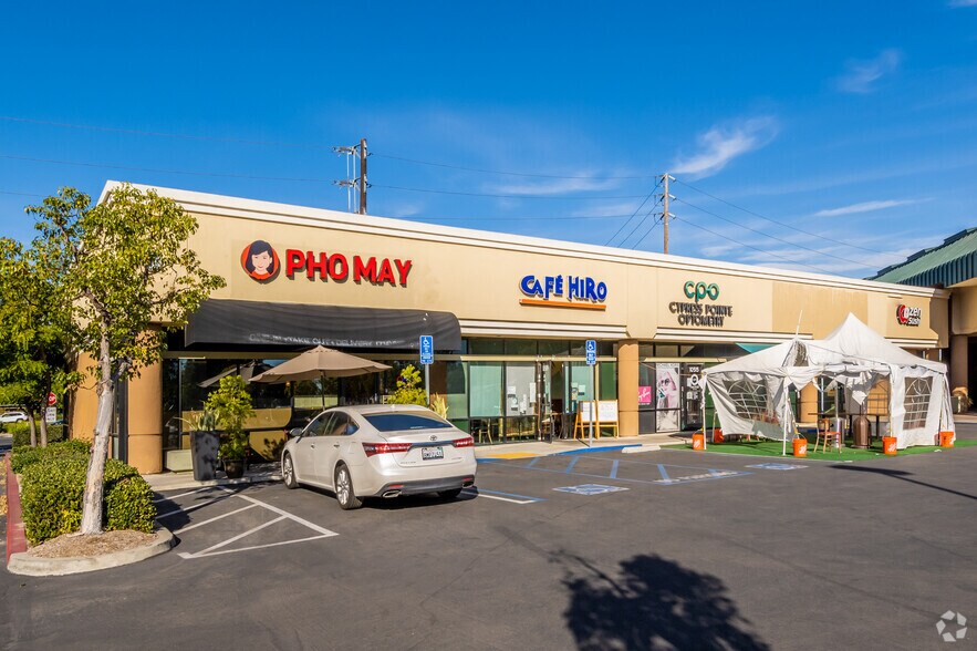 More Photos Of 10501-10649 Valley View St, Cypress Unknown For Lease