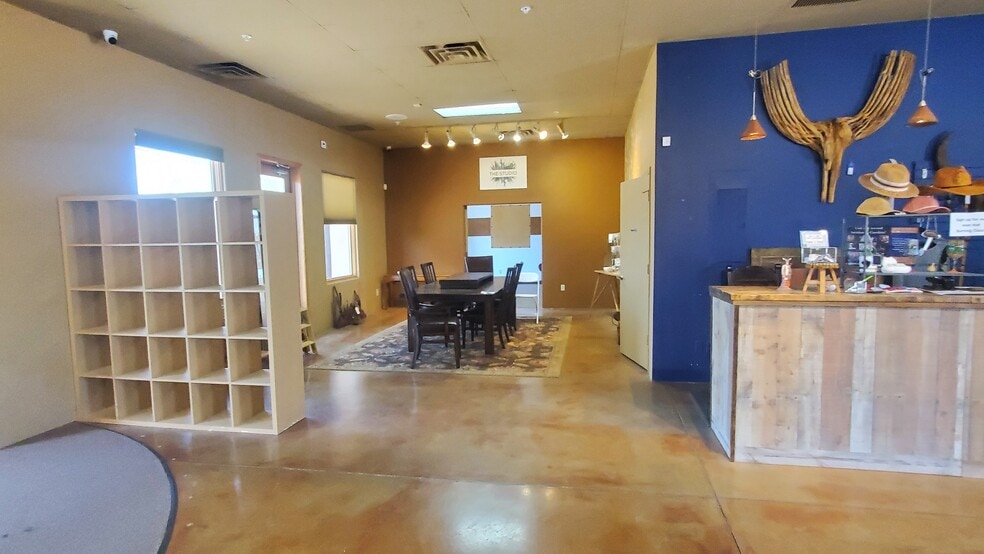 More Photos Of 6070 E Cave Creek Rd, Cave Creek Storefront Retail Office For Sale