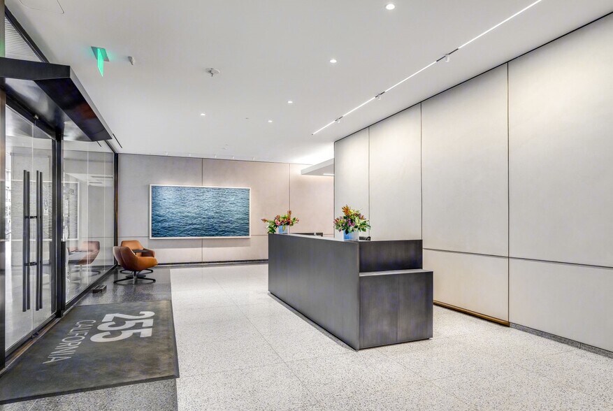 More Photos Of 255 California St, San Francisco Coworking Space