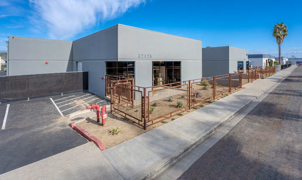 More Photos Of 3242 Production Ave, Oceanside Manufacturing For Lease