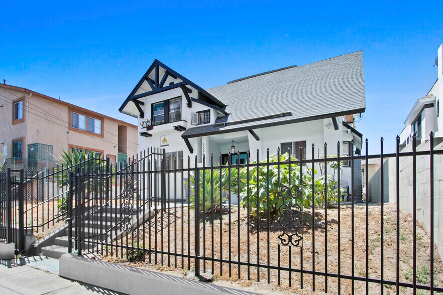 More Photos Of 2694 James M Wood Blvd, Los Angeles Apartments For Sale
