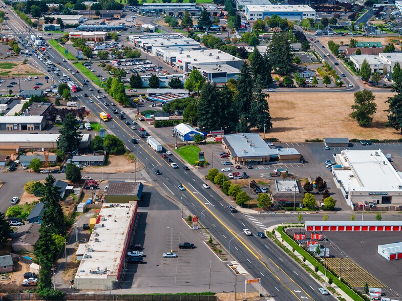 More Photos Of 12306 NE Fourth Plain Blvd, Vancouver Auto Repair For Sale