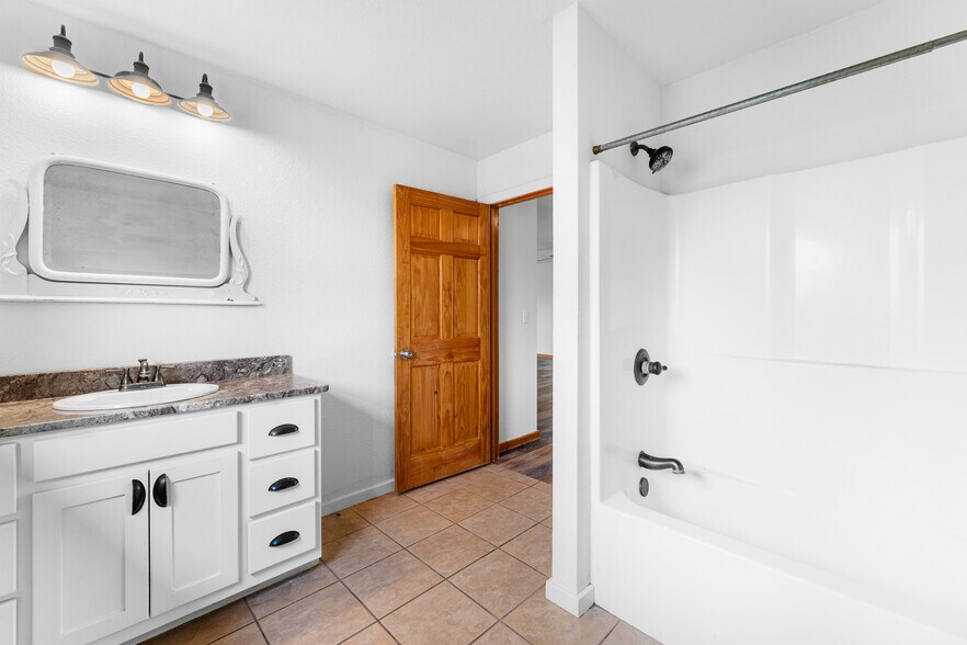 More Photos Of 1204 County Road 215, Berryville Specialty For Sale