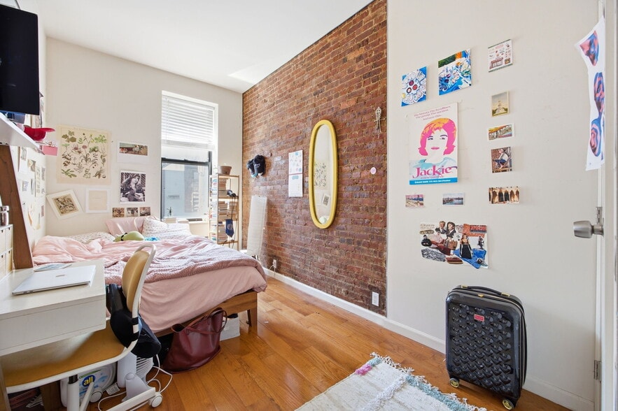 More Photos Of 513 Grand St, Brooklyn Storefront Retail Residential For Sale