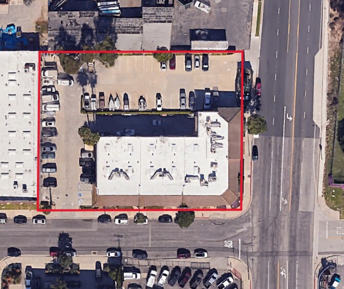 More Photos Of 1901-1907 Redondo Ave, Signal Hill Flex For Lease