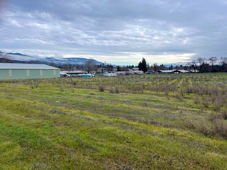 More Photos Of 0 Ford Rd, Ukiah Land For Sale