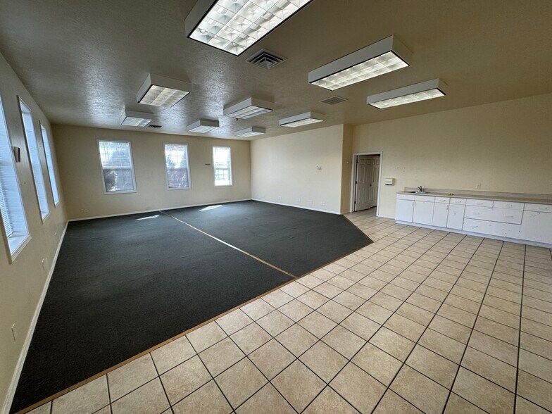 More Photos Of 273 Shoup Ave W, Twin Falls Office For Lease