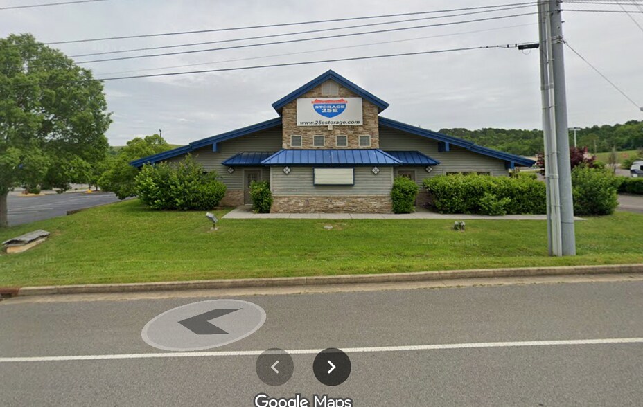 More Photos Of 504 Crockett Trace Dr, Morristown Restaurant For Sale