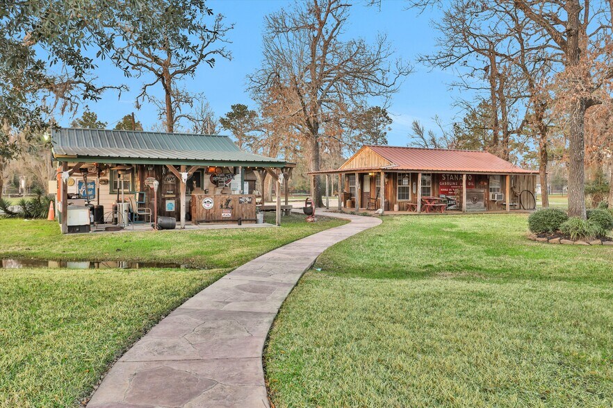More Photos Of Wedding Venue, Conroe Lodge Meeting Hall For Sale